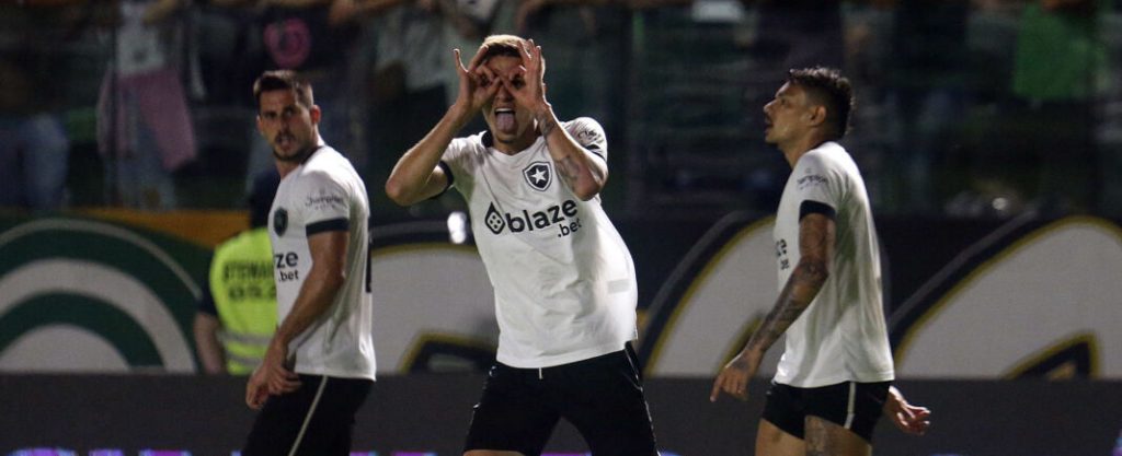 Goiás volta a ser derrotado pelo Botafogo após 13 anos e perde invencibilidade na Série A