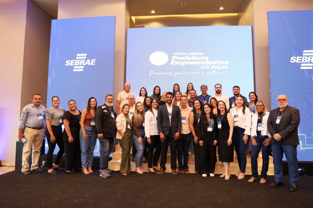 Com Simplifica Trindade, município se torna referência e vence o Prêmio Sebrae em Goiás