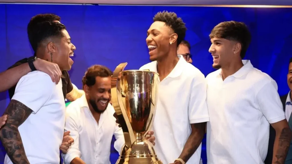 Goiás sobra, conquista o Goianão invicto e domina a seleção dos melhores de 2026