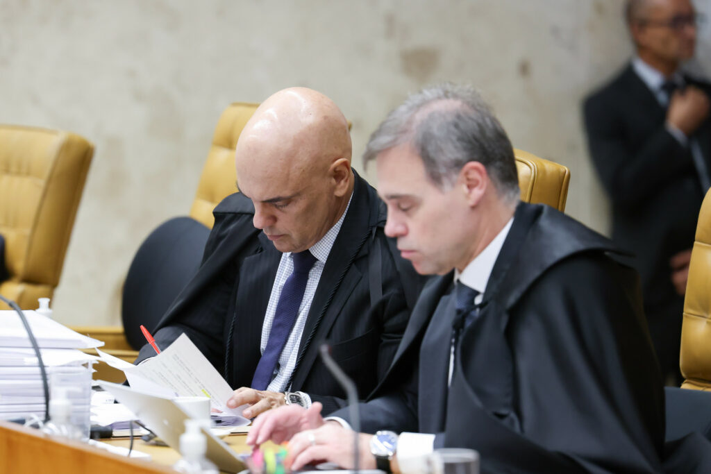 Moraes acusa Mendonça de atos similares aos que ele já praticou